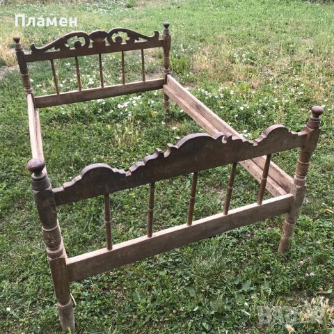 Антика!Автентично!1930 старо дъбово легло с красиви табли!180/120/84см