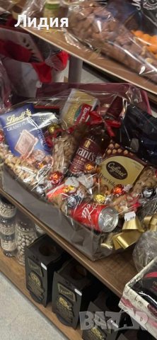 Подаръчни кутии и кошници, снимка 11 - Други - 39814800