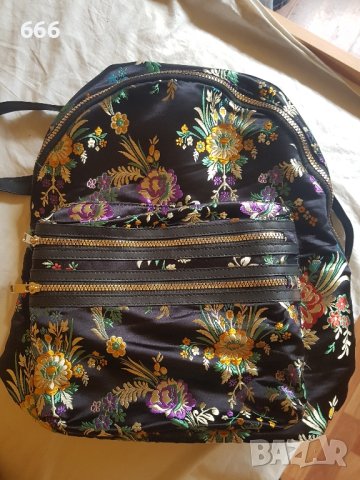 раница, снимка 2 - Раници - 42191677