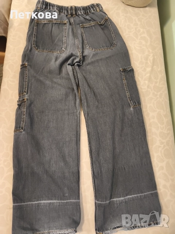 Дамски черни дънки от  Bershka , снимка 5 - Дънки - 55805295