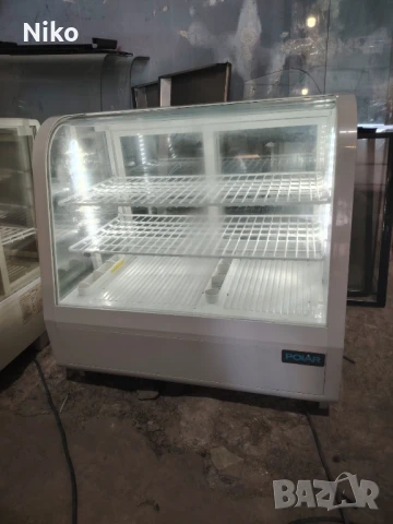 Настолна хладилна витрина Polar, снимка 2 - Хладилни витрини и фризери - 51135757