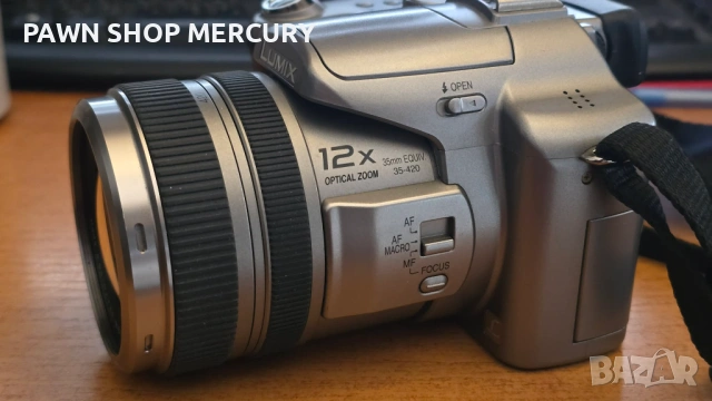 Продавам фотоапарат Panasonic Lumix DMC-FZ50 