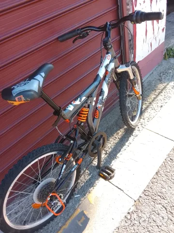 велосипед 20 цола  bTwin fs, снимка 3 - Велосипеди - 56437787