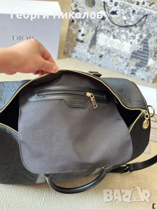 Чанта на Диор , снимка 7 - Чанти - 52683306