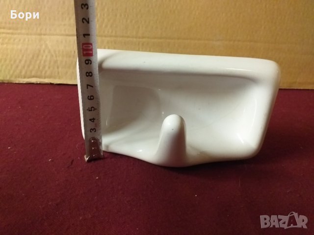 Българска порцеланова закачалка за баня БДС, снимка 3 - Душ кабини и вани - 34543743
