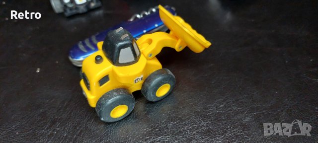 Лот колички, снимка 11 - Коли, камиони, мотори, писти - 39402564