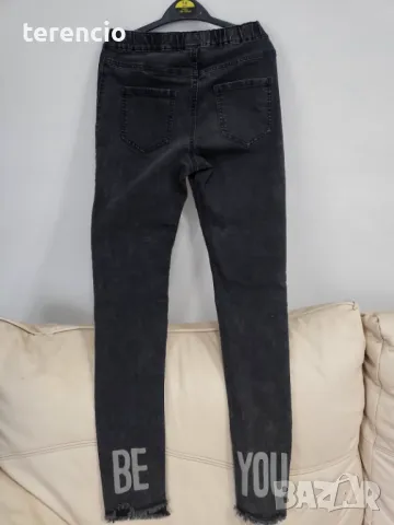 Детски дънки BENETTON, снимка 5 - Детски панталони и дънки - 47314094