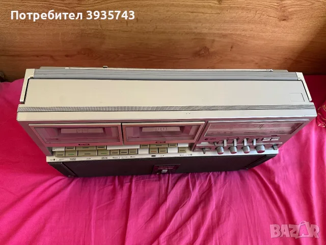 SHARP GF-525H Japan , снимка 3 - Радиокасетофони, транзистори - 56433820