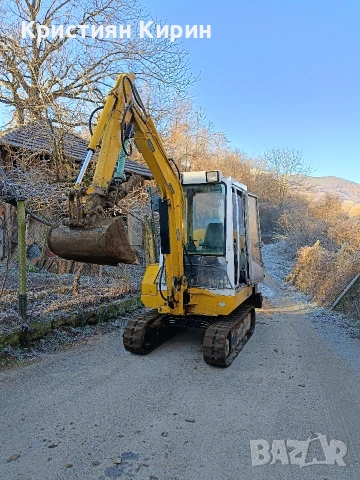 Услуги мини багер 2,5т .Тристранен самосвал 3,5т 