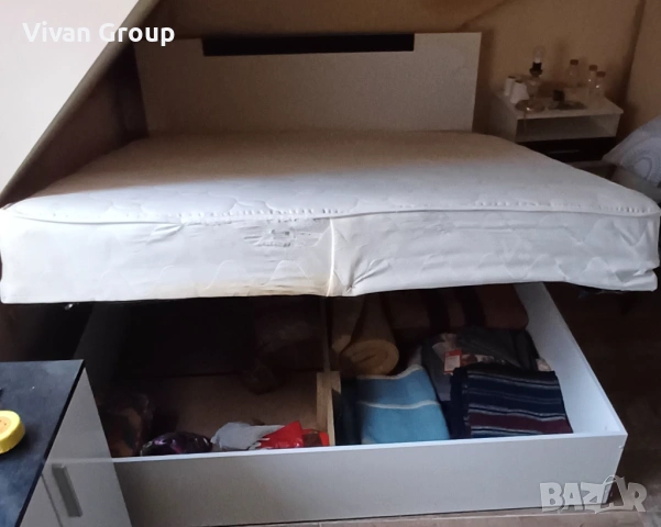 Спалня с матрак 160/200, снимка 5 - Спални и легла - 53127221