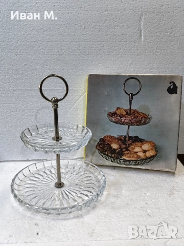 Стар кристален поднос на 2 нива , снимка 1
