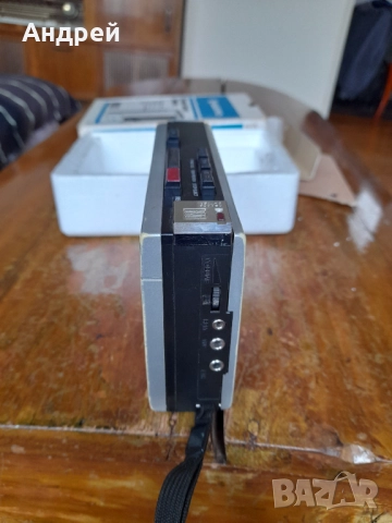 Стар портативен касетофон Sanyo M 1010, снимка 4 - Антикварни и старинни предмети - 52171206