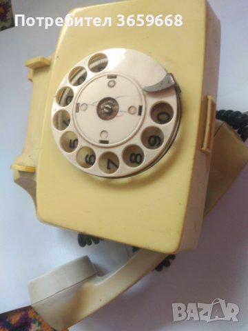 Ретро телефон с шайба, снимка 3 - Антикварни и старинни предмети - 44225942