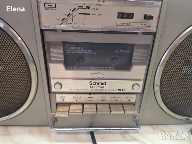 Стар радиокасетофон , снимка 3 - Други - 54279642