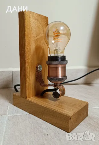 Лампа от дъб , снимка 4 - Настолни лампи - 50073738