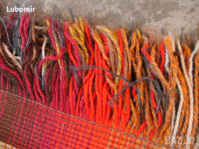 Килим автентичен от миналия век !, снимка 14 - Килими - 50688807