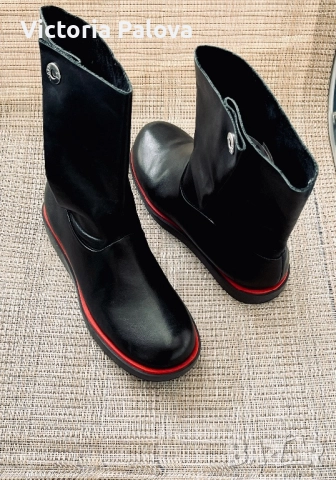 Модна къща JIL SANDER култови кожени ботуши с червена подметка, снимка 17 - Дамски ботуши - 52484363