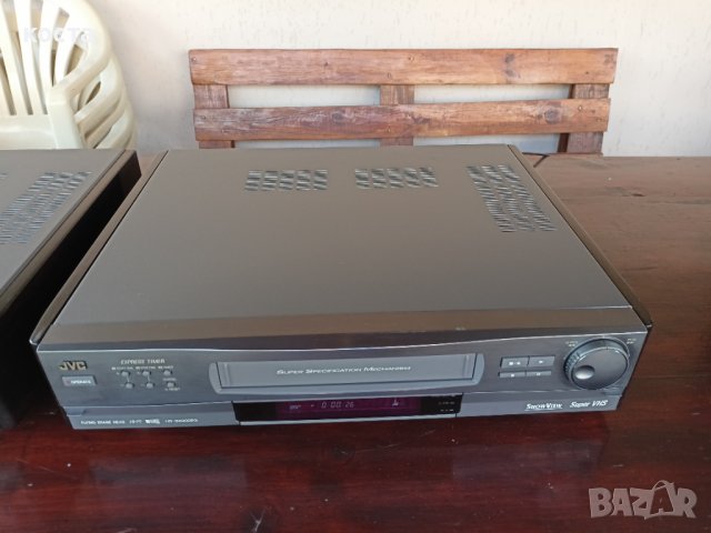 ВИДЕО JVC HR-S6900, снимка 4 - Декове - 37795702