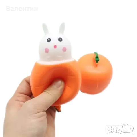 Анти - стрес играчка - морков със заек