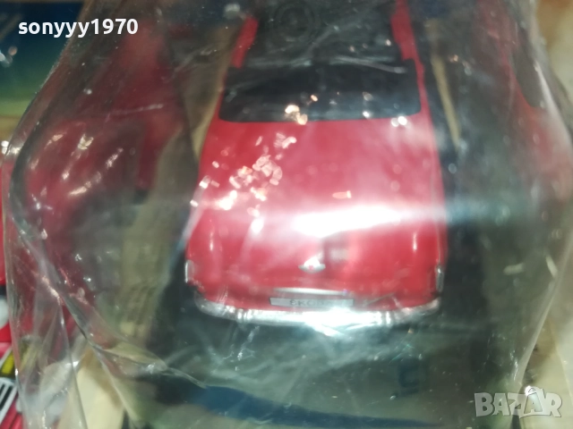 SKODA FELICIA-METAL CAR 2608251638, снимка 11 - Колекции - 51498270