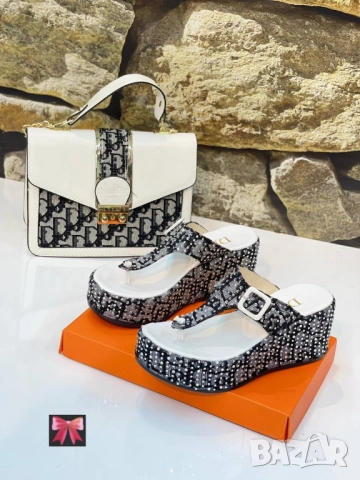 чехли gucci christian dior burberry, снимка 5 - Чехли - 51457133