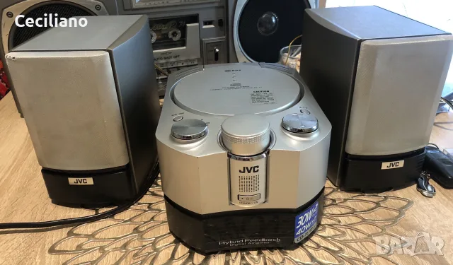 Hi-Fi система JVC CA-FSX1 с оригиналните колони!