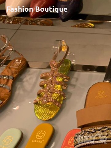 Дамски сандали с камъчета, снимка 3 - Сандали - 29355617