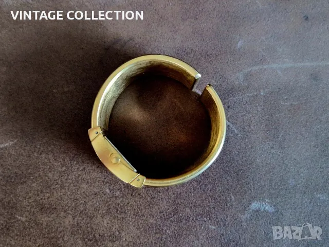 GUESS Дамски Часовник Гривна Оригинален в Отлично Състояние, снимка 7 - Дамски - 48746000