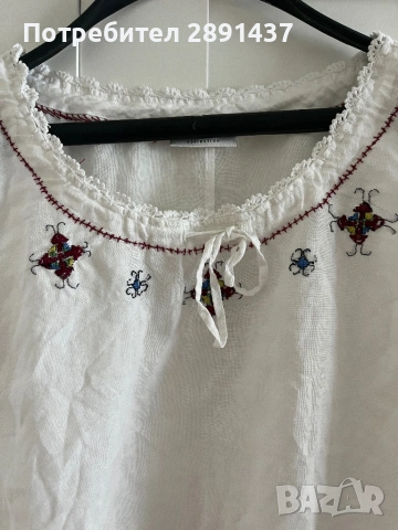 Ленена риза с ръчна бродерия , снимка 2 - Антикварни и старинни предмети - 54092156