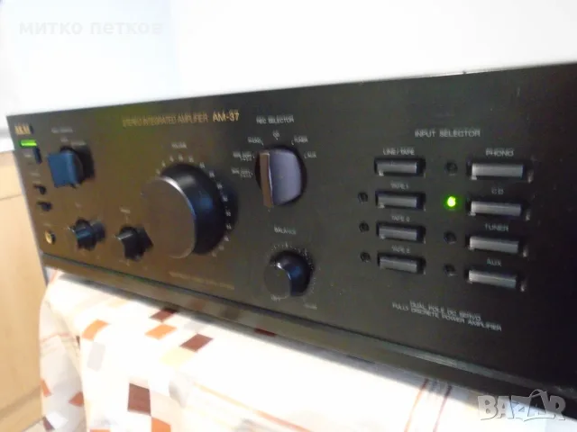 усилвател Akai am-37, снимка 2 - Ресийвъри, усилватели, смесителни пултове - 56488386