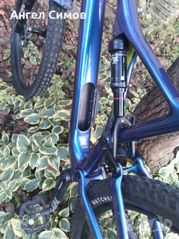 SPECIALIZED EVO CARBON 2022 Enduro,DH,планинско колело MTB ,спускане, снимка 14 - Велосипеди - 52865232