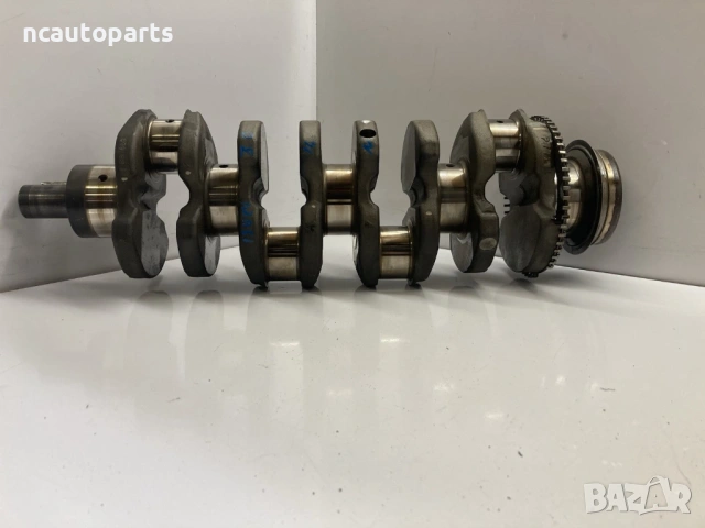 Коляно вал за Isuzu Forward N75 150L 3.0 дизел 4JJ1TC B87869 P772 2016