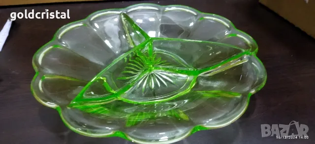 ураново стъкло фруктиера плато , снимка 5 - Антикварни и старинни предмети - 48371076