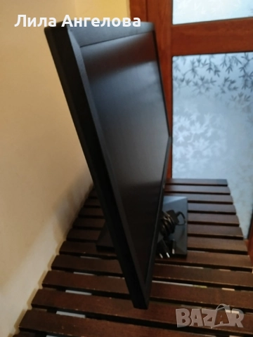 Компютърен монитор LG - напълно работещ, снимка 2 - Монитори - 52939215