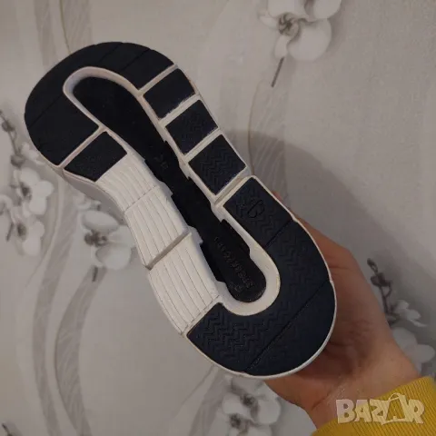 Маратонки On Cloud The Roger номер 44  и 45, снимка 5 - Маратонки - 49785379