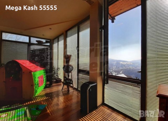 Продавам къща с панорамна гледка към целия град , снимка 8 - Къщи - 38780398