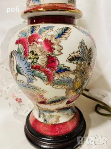 порцеланова настолна лампа, снимка 4 - Настолни лампи - 49122431