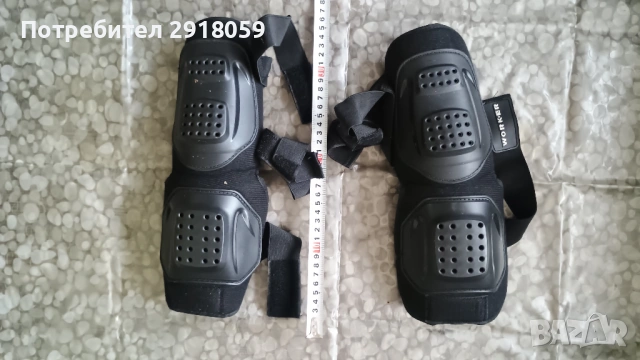 Аксесоари за мотор. Наколенки, термо чорапи за обувки, протектор за кръста и мрежа за багаж.