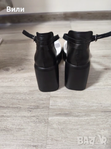 Продавам дамски сандали, снимка 3 - Сандали - 54178073