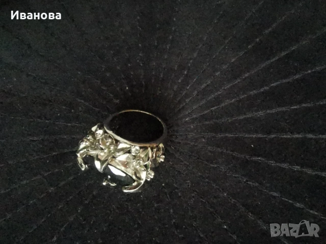 Дамски пръстен с камъни, снимка 8 - Пръстени - 54090690