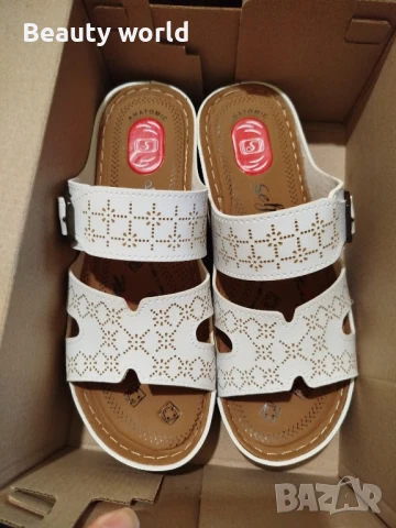 Бели чехли 40 номер 