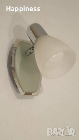 Лампа за стена Нова