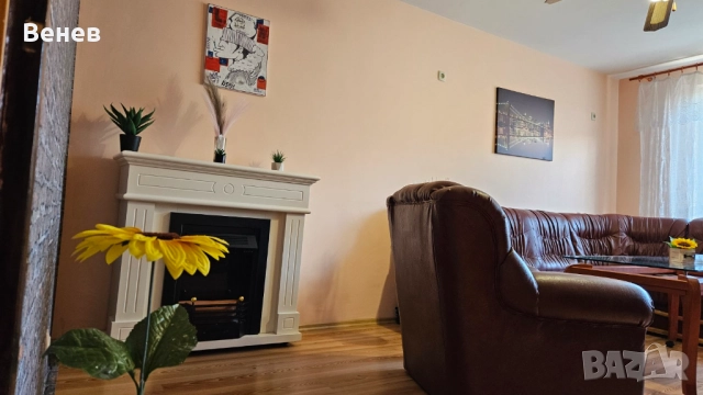 Продавам двустаен апартамент в разширен център на гр Перник , снимка 12 - Етаж от къща - 44311559