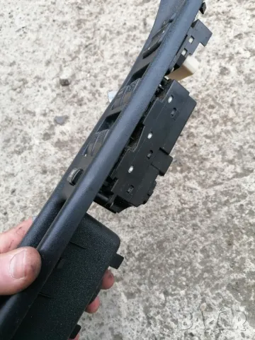 Панел Копчета стъклоповдигачи Мазда 6 , снимка 3 - Части - 49269637