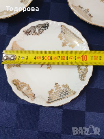 Порцеланови чинийки-Бавария от средата на миналия век., снимка 3 - Чинии - 42765563