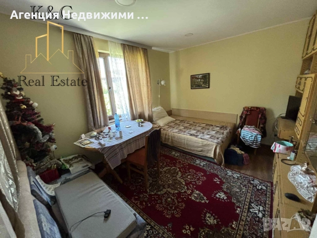 Две къщи в един двор и заведение, снимка 6 - Къщи - 51521752