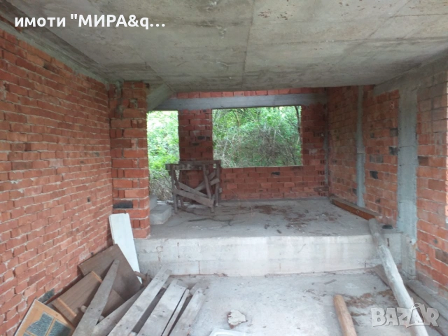 Триетажна къща в с. Книжовник, обл. Хасково, снимка 7 - Къщи - 54213122
