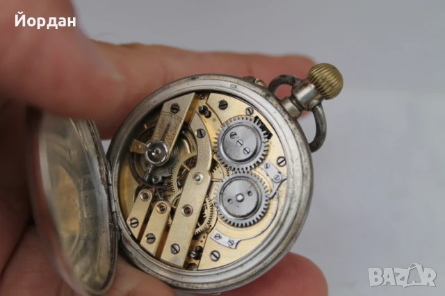 Швейцарски джобен сребърен часовник , снимка 9 - Джобни - 50462136