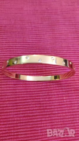 Златна гривна Svarovski с кристали. , снимка 7 - Гривни - 40804663