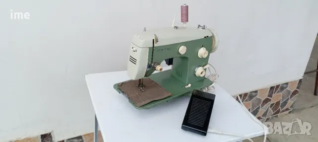 Шевна машина НОМЕР 06. Veritas. Ревизирана. Работеща с мостра на някой видове на шиене., снимка 2 - Шевни машини - 49863946